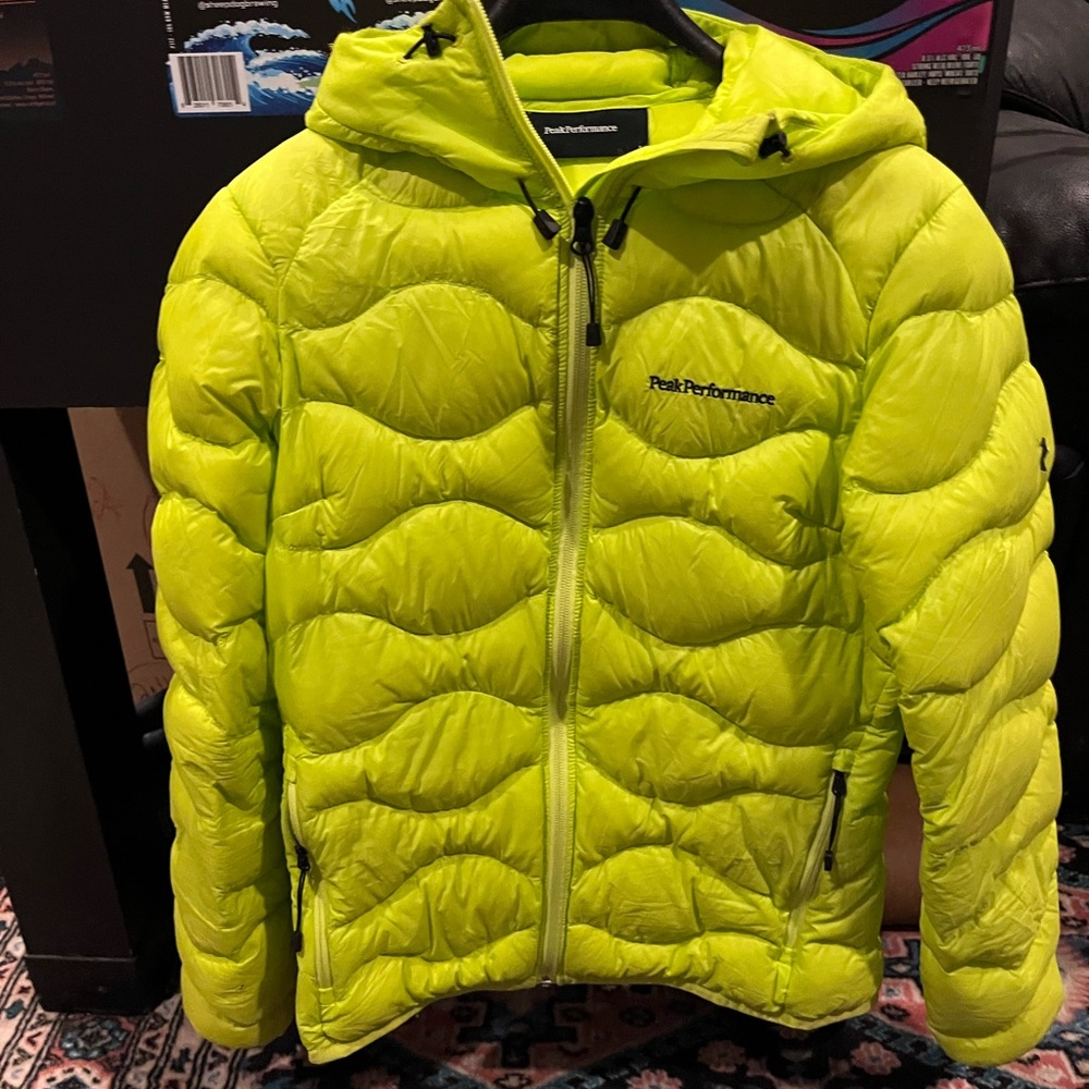 Peak Performance Small Helium Down Jacket